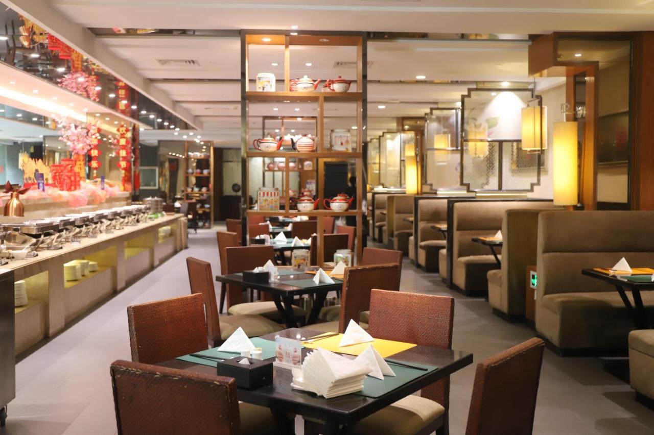Jinling Riverside Hotel Нанкин Екстериор снимка