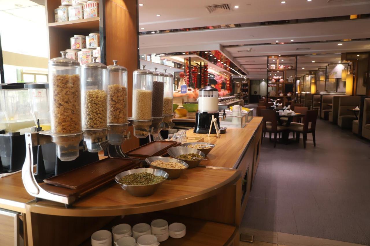 Jinling Riverside Hotel Нанкин Екстериор снимка