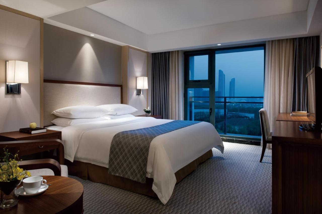 Jinling Riverside Hotel Нанкин Екстериор снимка