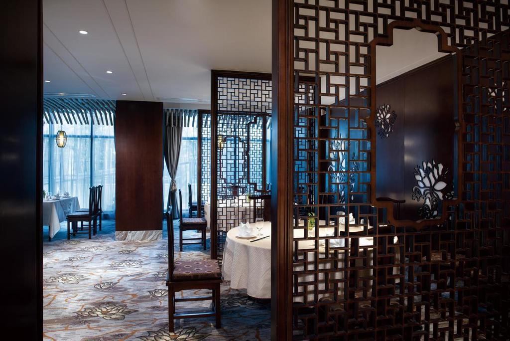 Jinling Riverside Hotel Нанкин Екстериор снимка
