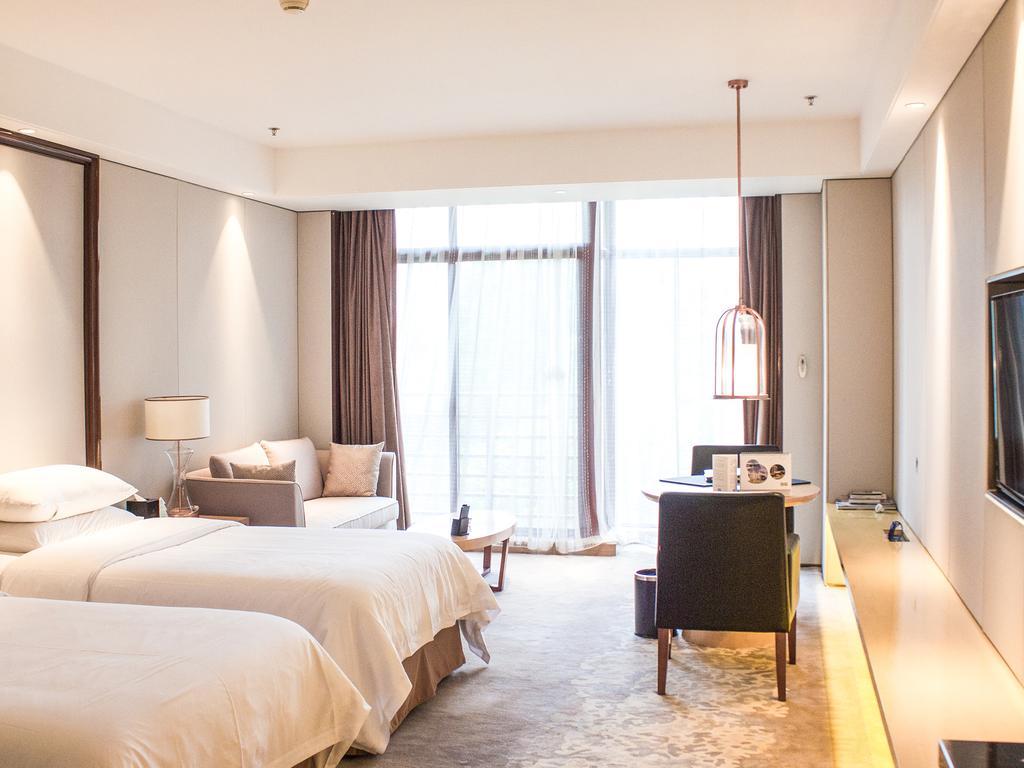 Jinling Riverside Hotel Нанкин Екстериор снимка